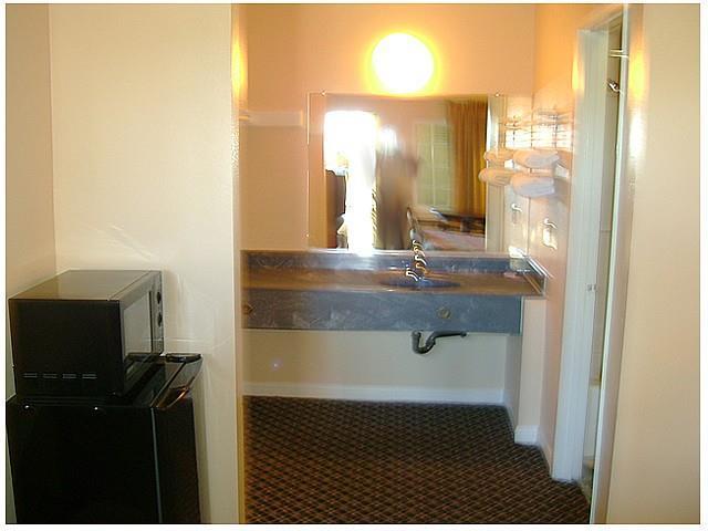 Hotel Corona Ca - Hwy 91 部屋 写真