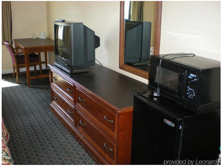 Hotel Corona Ca - Hwy 91 エクステリア 写真