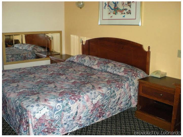 Hotel Corona Ca - Hwy 91 エクステリア 写真